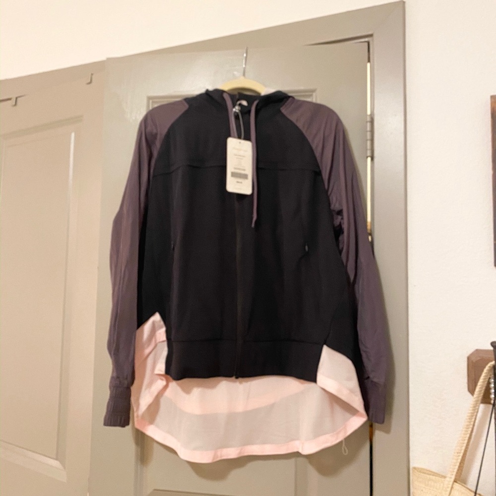Fabletics Hooded wind breaker